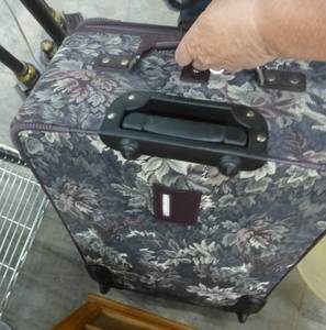 very nice large luggage bag