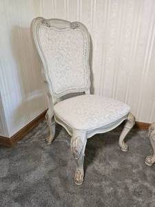 lot 35 image: French Provincial Linen Upholstered Accent Chairs from Thomasville