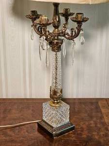 lot 105 image: Vintage Hollywood Regency Crystal Prim Table Lamps