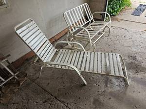 lot 176 image: Retro Steel Patio Glider & lounge