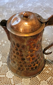 lot 98 image: Antique Hammered Copper Lidded Pitcher
