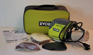 lot 20 image: Ryobi 5.5 Corner Cat Compact Finish Sander