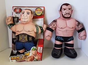 lot 76 image: Lot of 2 Brawlin Buddies 2011-2012 16