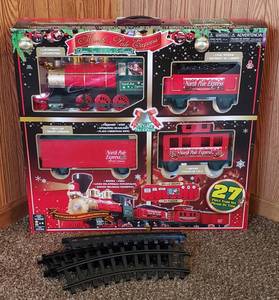 lot 103 image: North Pole Express 27 Piece Train Set NIB