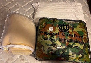 lot 122 image: Twin Camo Comforter and Standard Pillow and Mattress Topper
