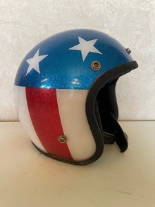 lot 23 image: Vintage 1970s Stars and Stripes Glitter Motorcycle Helmut