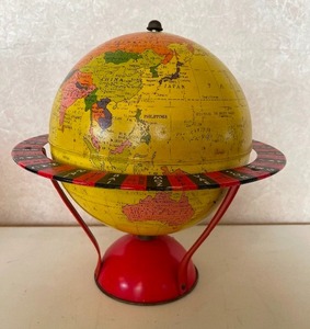 lot 4 image: 1940s Replogogle Metal Tin Litho World Globe