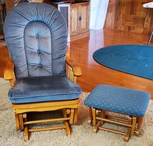 lot 141 image: Blue Fabric Glider with Ottoman