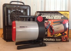 lot 70 image: Two Electric Heaters Holmes and Comfort Zone