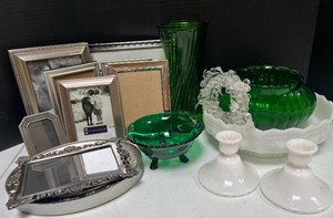 lot 190 image: Silver and Pewter Frames and Decor