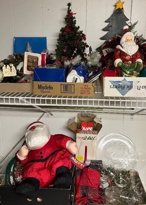 lot 227 image: Large Misc Lot of Holiday and Christmas Decor