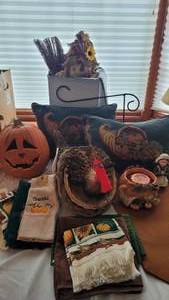 lot 42 image: Large Autumn Decor Lot