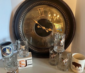lot 59 image: Large Wall Clock 24 diameter and Duck Glassware