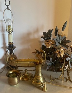 lot 157 image: Brass Decor Lot with Lamp and Scale
