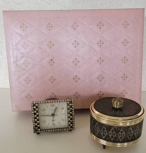 lot 246 image: Vintage Elgin Rhinestone Glowing Alarm Clock