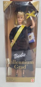 lot 8 image: Barbie Millennium Grad 1999 NIB
