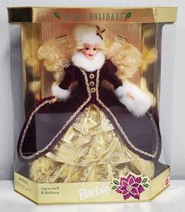 lot 49 image: Happy Holidays SE Barbie 1996 NIB