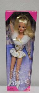 lot 118 image: Skating Dream Barbie 1996 Walmart NRFB
