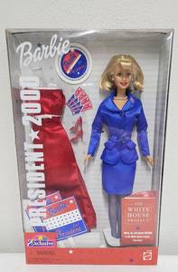 lot 128 image: President 2000 Barbie The White House Project 1999 NIB