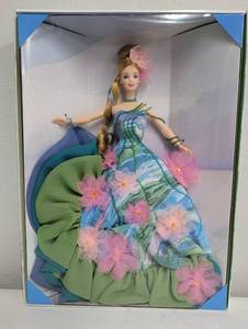 lot 147 image: Waterlily inspired by Claude Monet Barbie 1st in a Series 1997 NIB