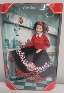 lot 190 image: Coca Cola Barbie 1999 NIB Brunette
