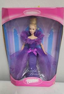 lot 194 image: Sparkle Beauty Barbie 1997 NIB
