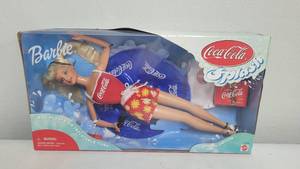 lot 202 image: Coca Cola Splash Barbie 1999 NRFB