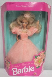 lot 205 image: Peach Blossom Barbie 1992 NRFB