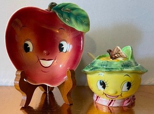 lot 101 image: PY Anthropomorphic Apple Plate and Lemon Condiment Dish and Spoon