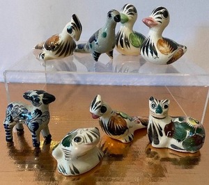 lot 154 image: Vintage Tonala Hand Painted Mexican Pottery Miniatures Lot of 8