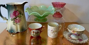 lot 164 image: Uranium Glass Footed Dish and Misc. Glass