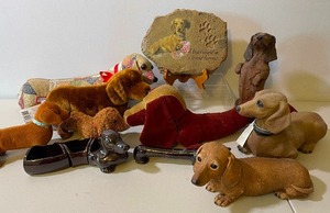 lot 209 image: Dachshund Lot Plush and More