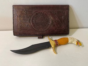 lot 306 image: American Bald Eagle Knife by Ray Beers and Leather Satchel