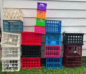 lot 265 image: Twenty-Two Piece Crate and Storage Bin LOT
