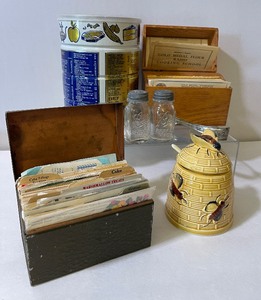 lot 348 image: Two Full Recipes Boxes, Vintage Mason Jar with Zinc Lid S&P Set and Honey Keeper
