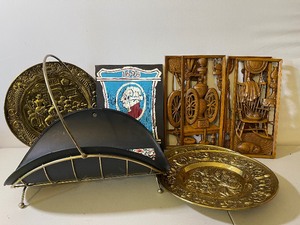 lot 398 image: Brass Colonial Country LOT