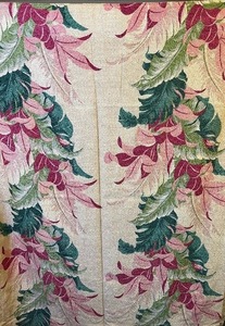 lot 408 image: Vintage Barkcloth Drapes and Valances