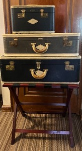 lot 441 image: Mayers Zephyrweight 3 piece Luggage Set Dark Blue