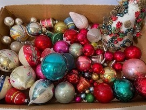 lot 511 image: Large Lot Glass Christmas Bulbs - Some Mercury -Variety