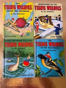lot 550 image: Four Vintage Teenie Weenies Books
