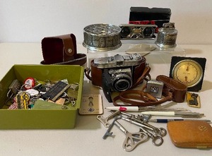 lot 457 image: Table Lighter, Ashtray, Camera