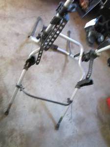 lot 18 image: 3-Space Hatchback mounting bicycle carrier rack