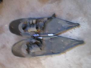 lot 24 image: Well made and sturdy snow shoes...