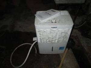 lot 81 image: Tosot portable digital dehumidifier