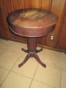 lot 88 image: Vintage Wood round pedestal clawfoot style entry or side table with pull out storage drawer