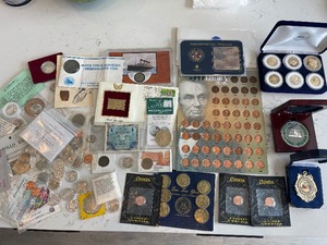 Coins, Tokens, Medals, Commemoratives