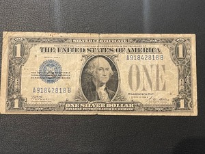 1928 A $1 Dollar Silver Certificate Funnyback Dollar