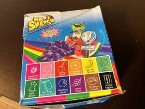 lot 130 image: Mr. Sketch Scented Markers