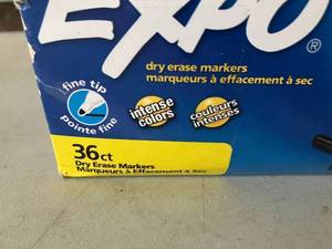 lot 76 image: Expo Dry Erase Markers