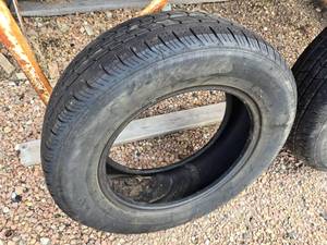 lot 10 image: Pair of Used Tires 205 65R16